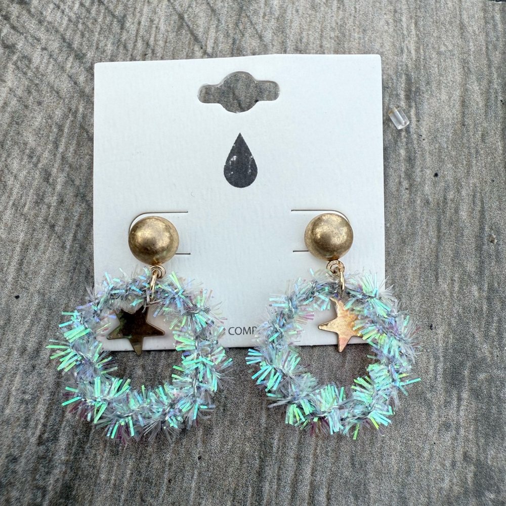 NWT! Star Circle Green Blue Dangle Quality Boutique Hoop Lightweight Earrings